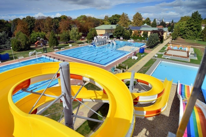 baseny-eger-01