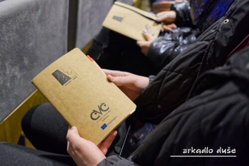 20230227-zrkadlo-duse-19