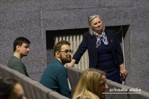 20230227-zrkadlo-duse-38